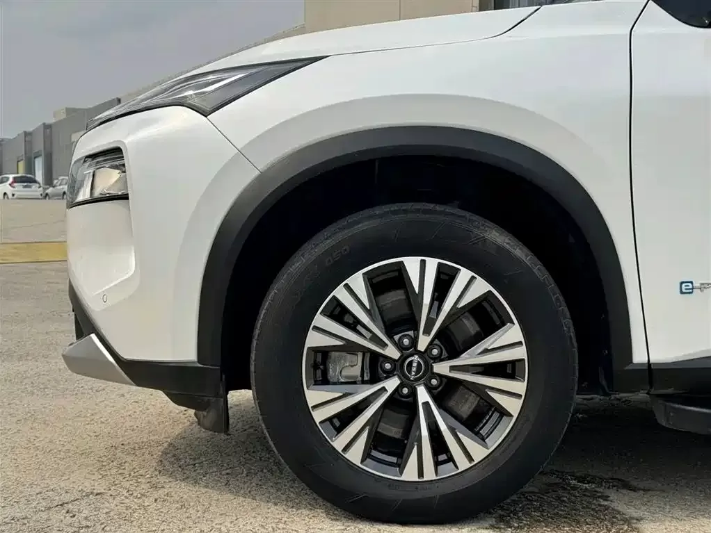 Usado Nissan X-Trail 2023 e-POWER Super Hybrid Dual Motor AWD Edición Luxury