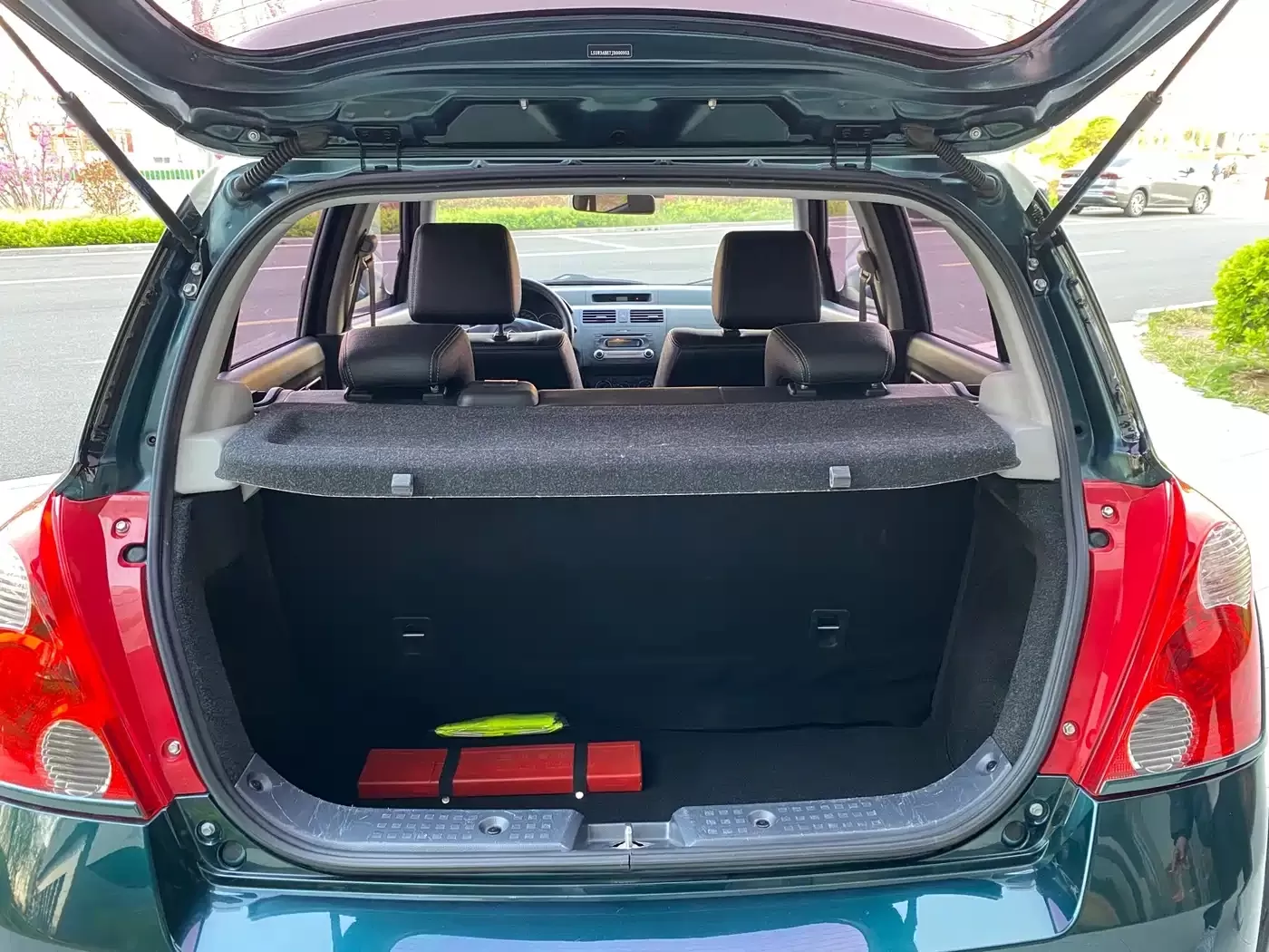 Suzuki Swift 2016 1.5L Manual Fashion Cool Edition Usado