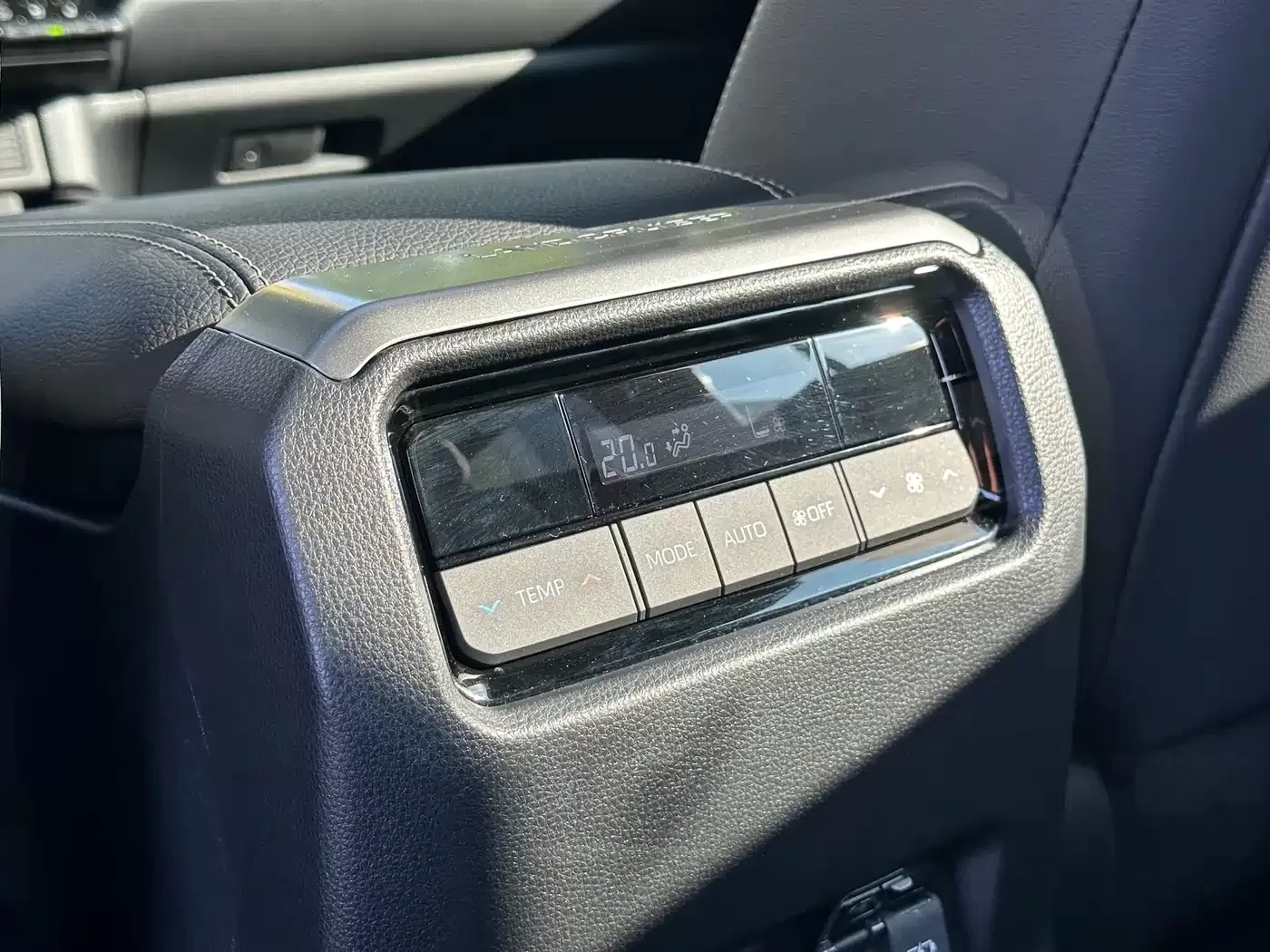 Toyota Prado usado 2024 2.4T All-Terrain TX Edition 5 plazas