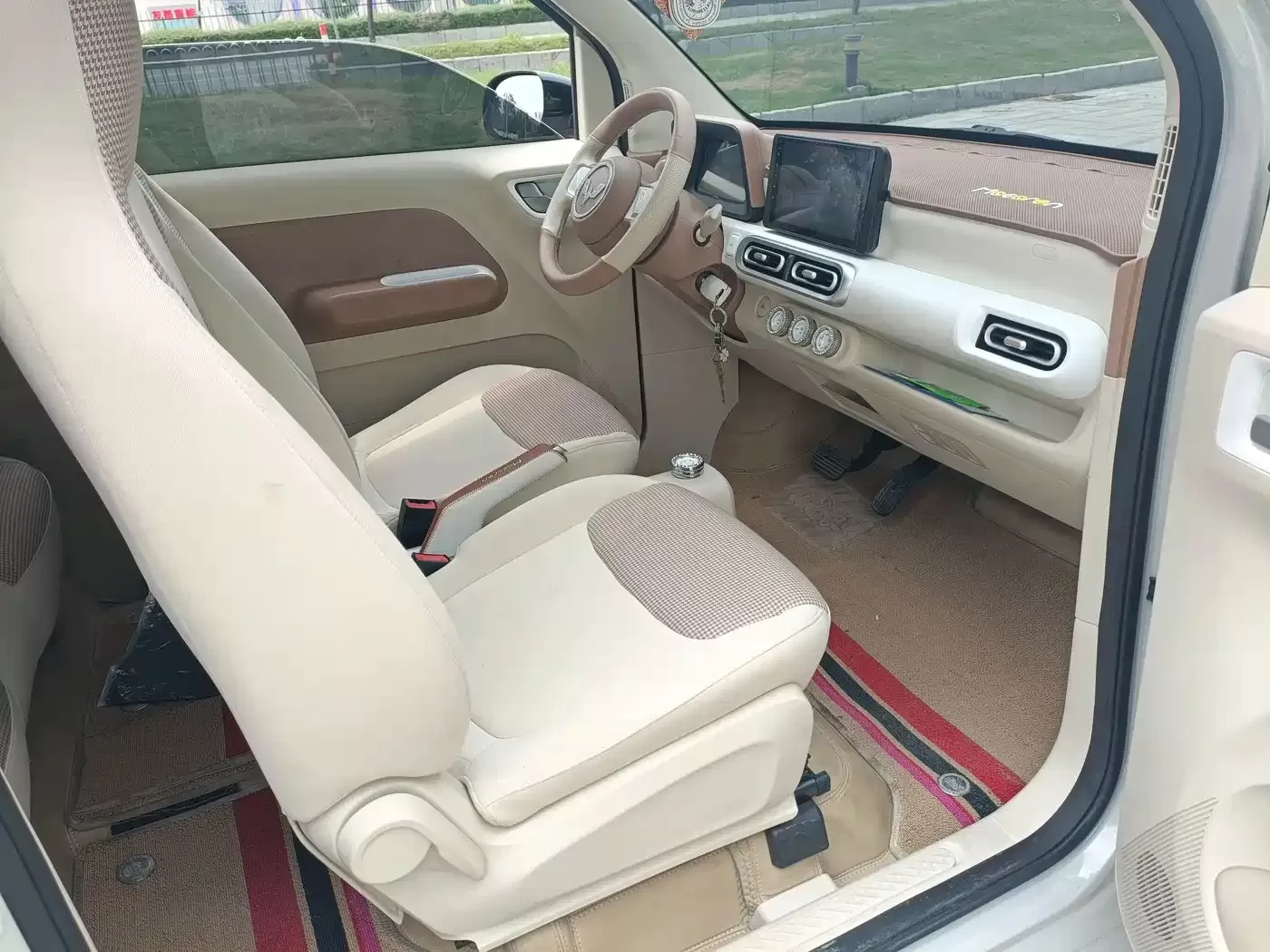 Usado Wuling Motors Hongguang MINIEV 2024 Tercera Generación 215km Edición Youth